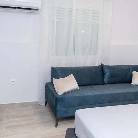 Apartment Helen Luxury Happy House