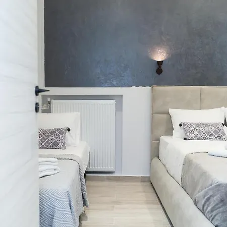 Helen Luxury Happy House Athens